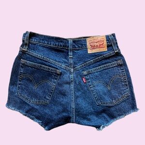 Levi’s denim shorts. Size 26